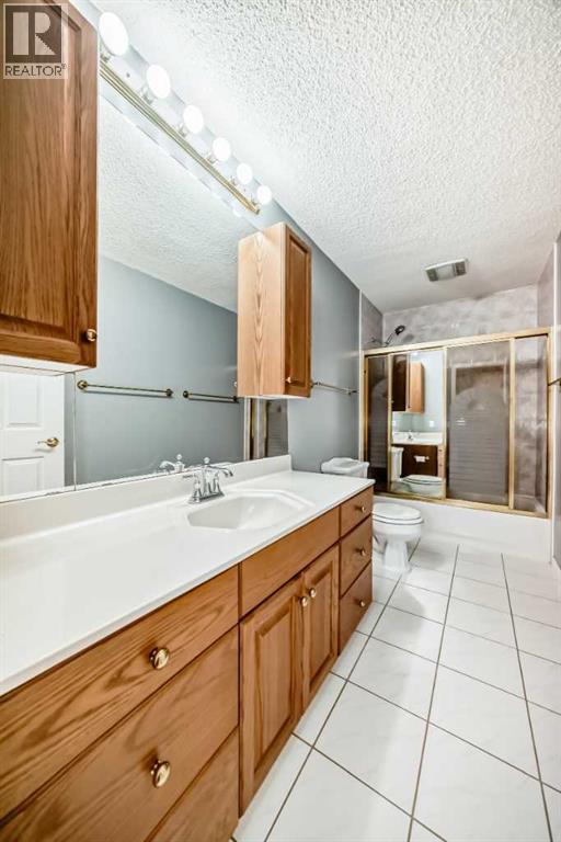 Single Family House Bungalow for Sale in   Avenue NE Pineridge Calgary 