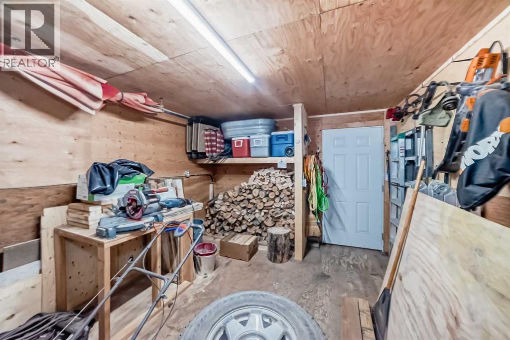 Single Family House Bungalow for Sale in   Avenue NE Pineridge Calgary 