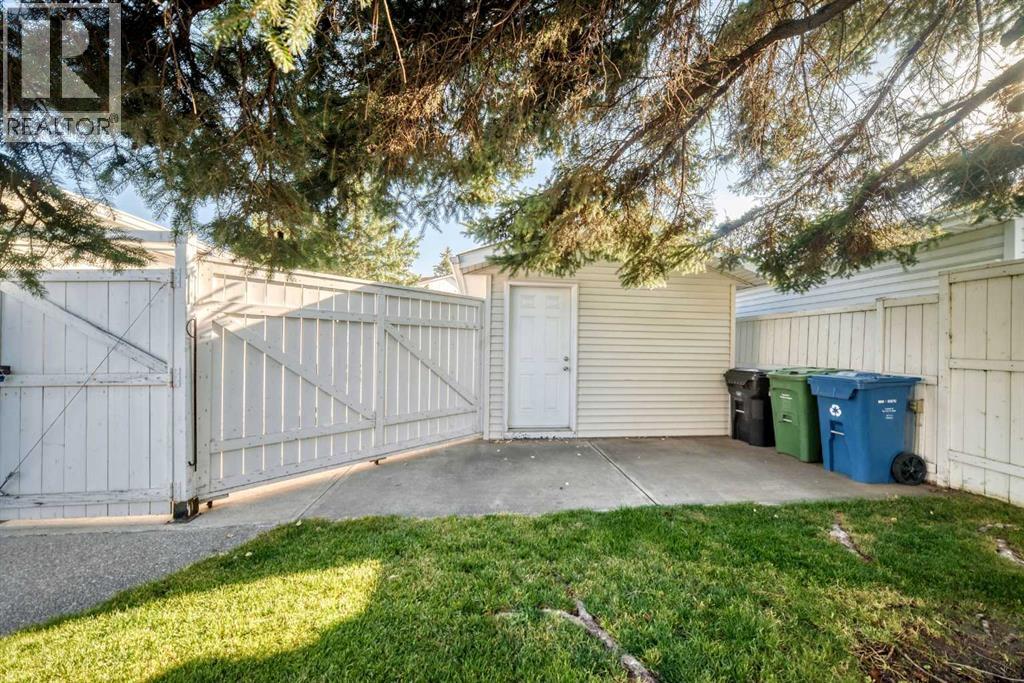 Single Family House Bungalow for Sale in   Avenue NE Pineridge Calgary 