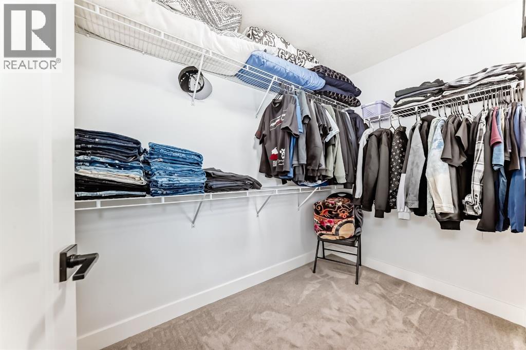 127 Saddlecrest Grove NE, Calgary, Alberta