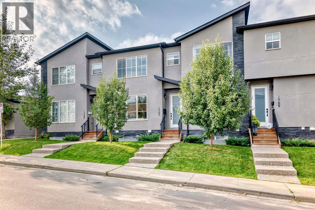 Single Family House for Sale in   Street NW Montgomery Calgary 