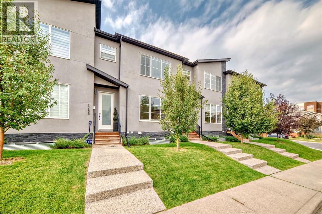 Single Family House for Sale in   Street NW Montgomery Calgary 
