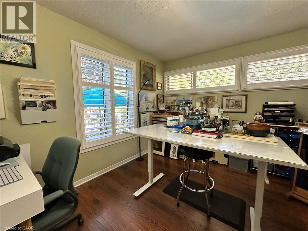102 JARRETT Place - 7