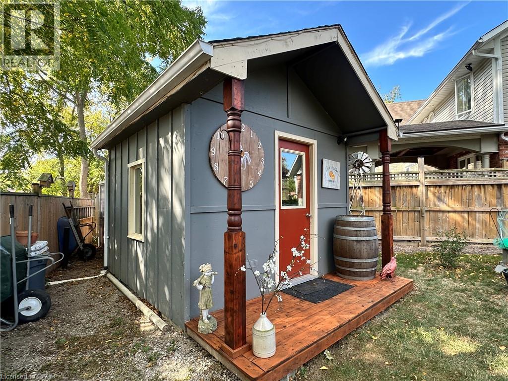 102 JARRETT Place - 42