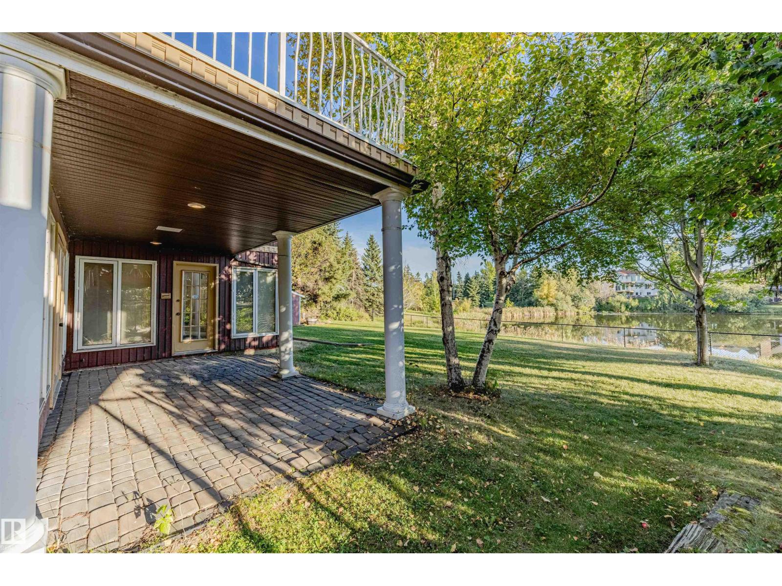 1602 106 ST NW, Edmonton