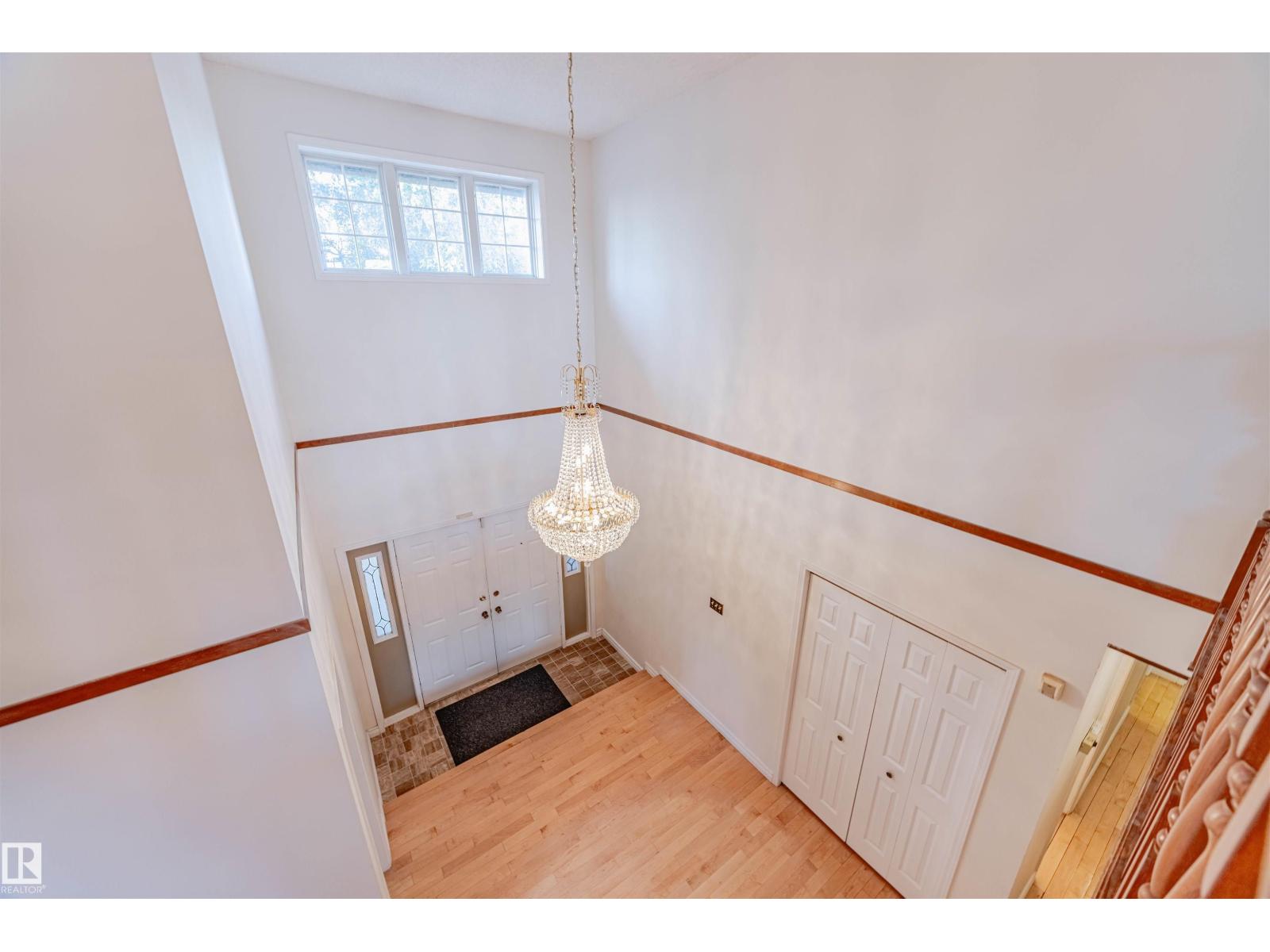 1602 106 ST NW, Edmonton