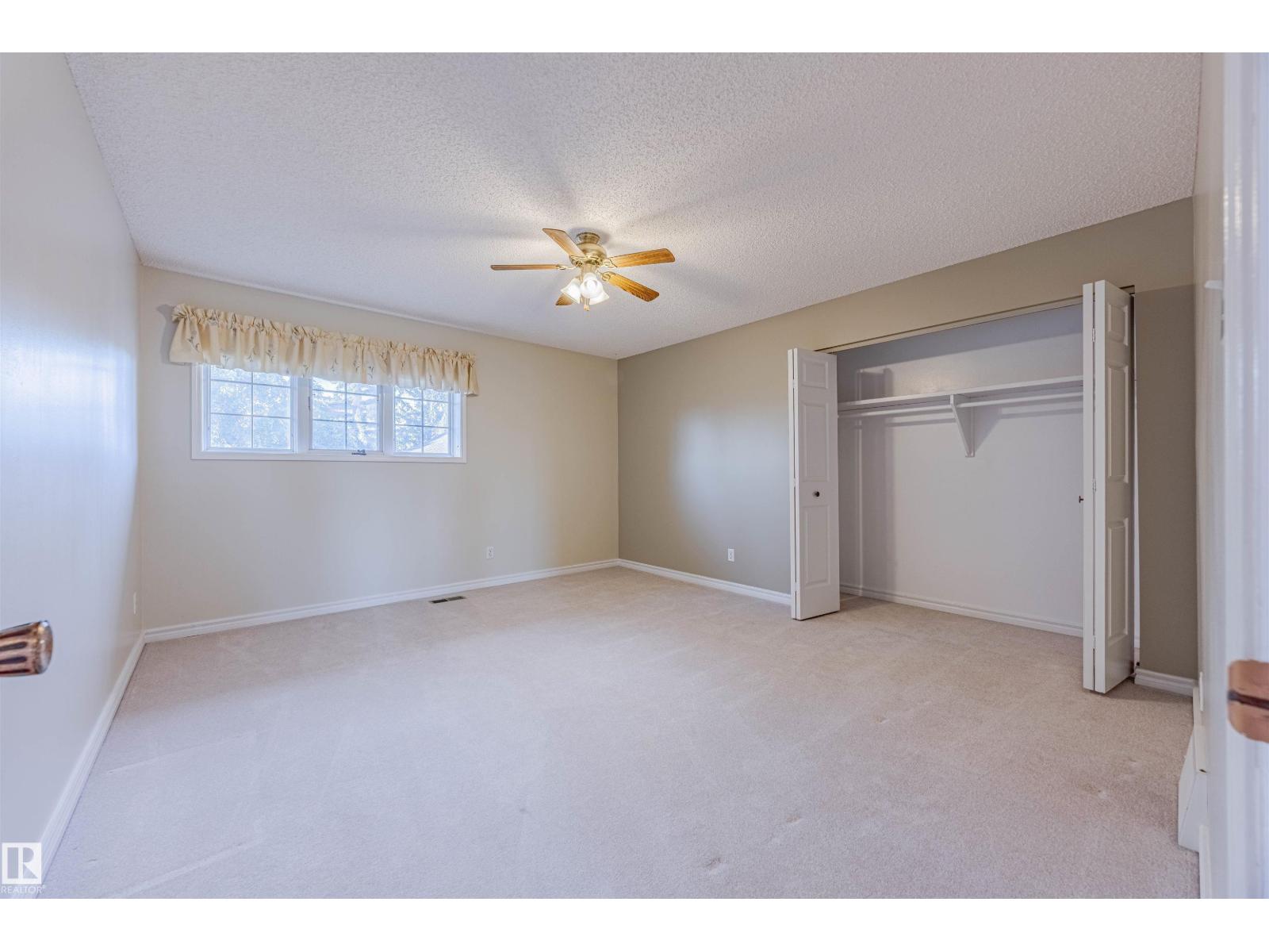 1602 106 ST NW, Edmonton