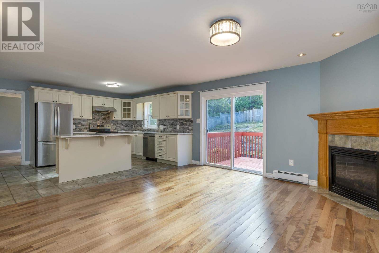 Property 15 of 42 of 246 Langbrae Drive