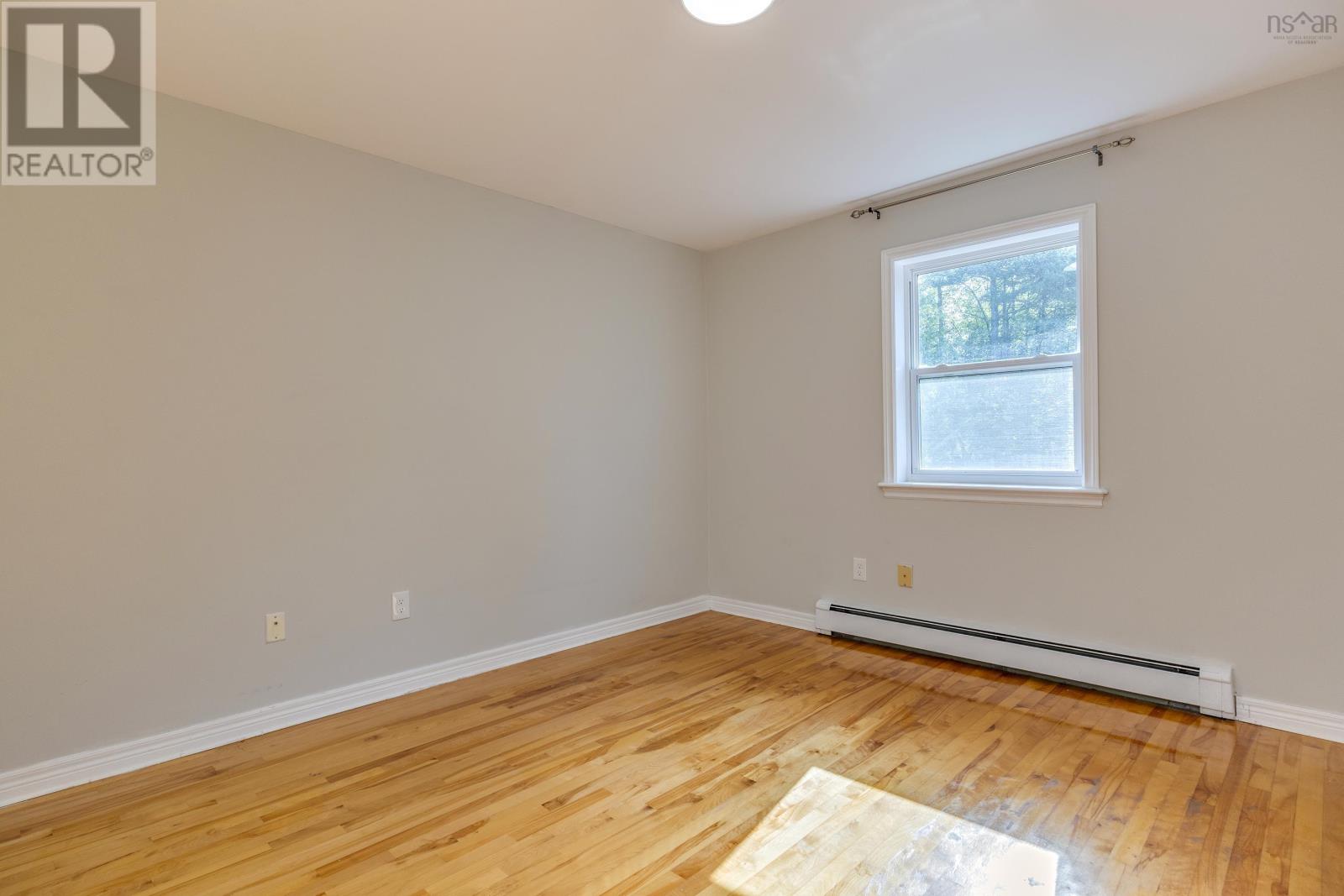 Property 26 of 42 of 246 Langbrae Drive