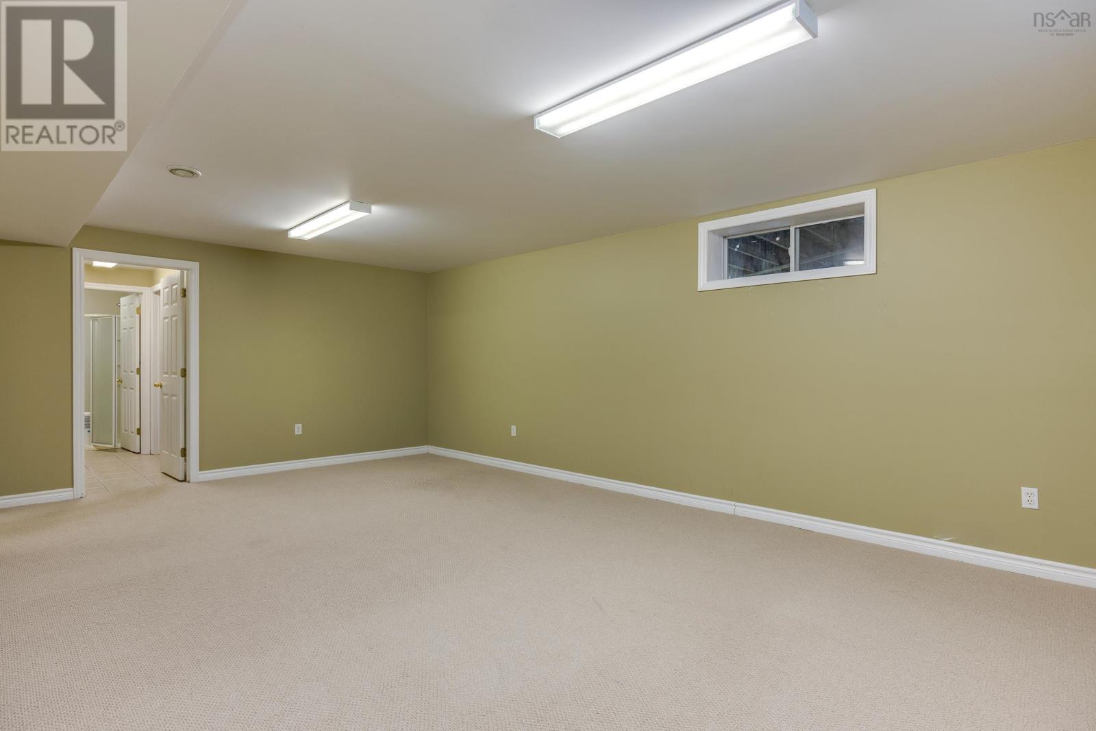 Property 35 of 42 of 246 Langbrae Drive