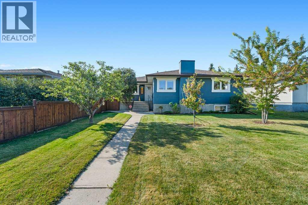 1131 15 Avenue NE, Calgary, Alberta