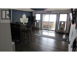 22 Lakeside Drive thumbnail 41