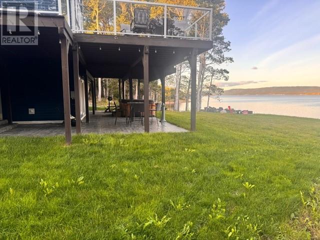 22 Lakeside Drive - 8