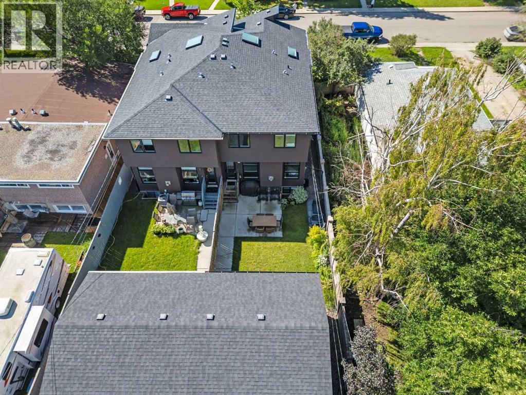 Single Family House for Sale in   Avenue NW Mount Pleasant Calgary 