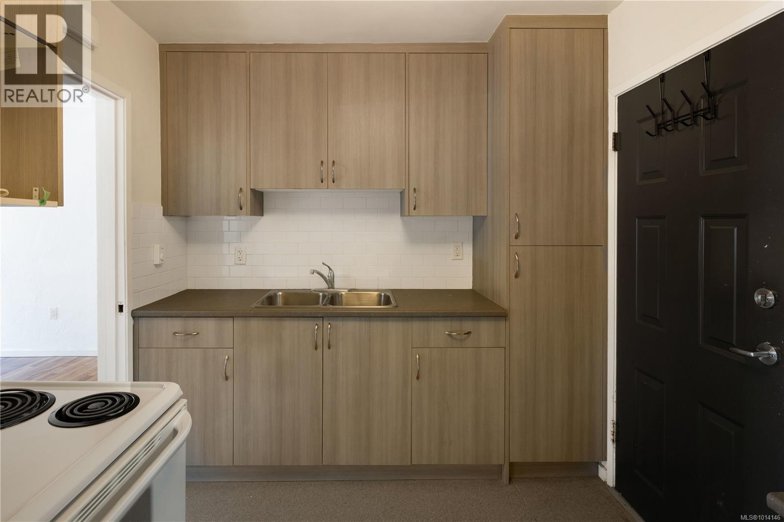 1502-1508 Davie St, Victoria