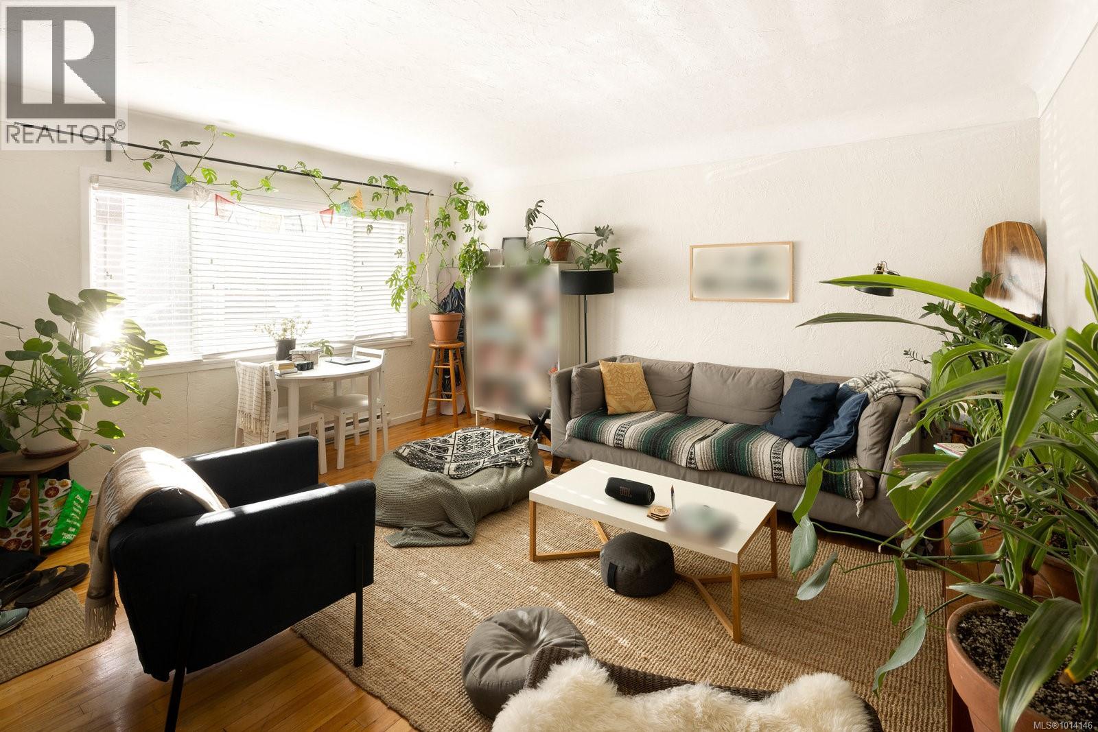 1502-1508 Davie St, Victoria