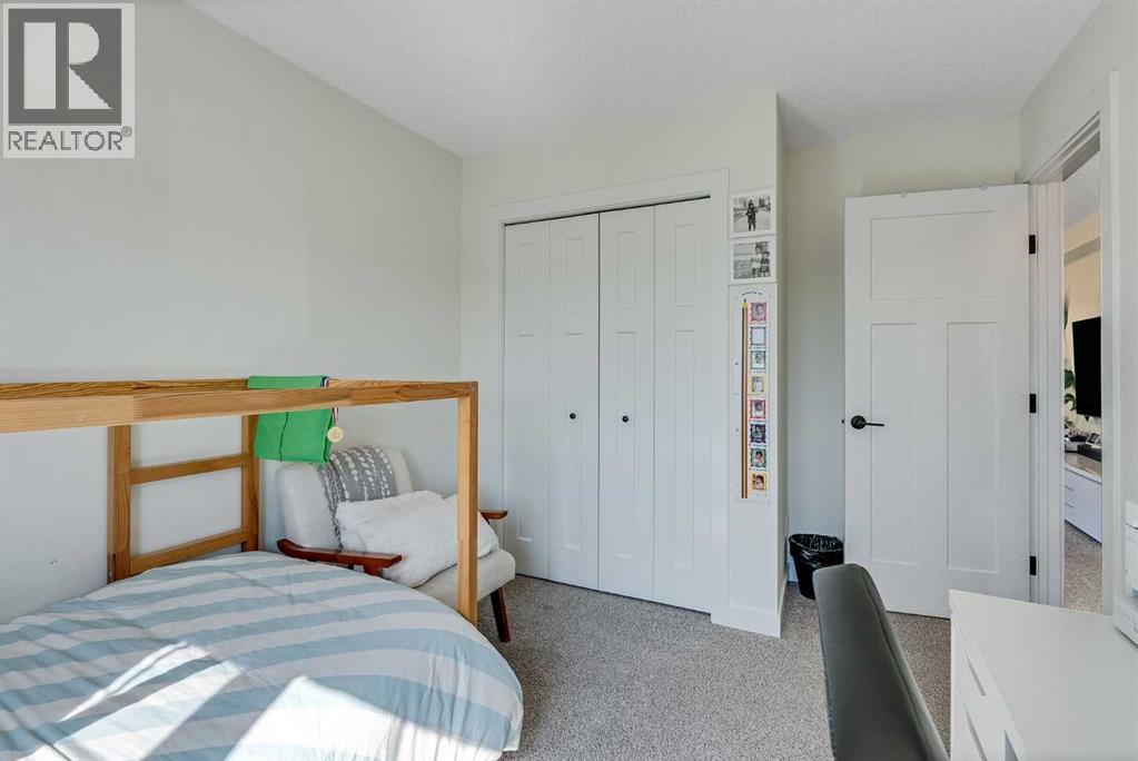 Single Family House for Sale in  Lucas Crescent NW Livingston Calgary 