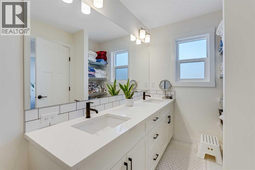 Single Family House for Sale in  Lucas Crescent NW Livingston Calgary 