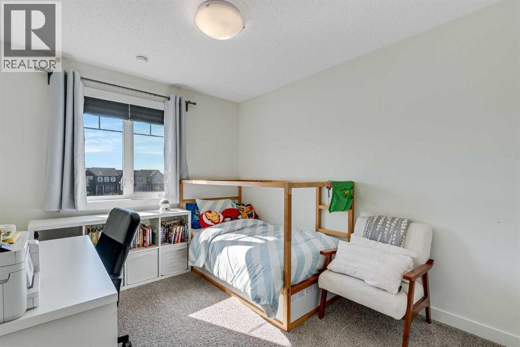 Single Family House for Sale in  Lucas Crescent NW Livingston Calgary 
