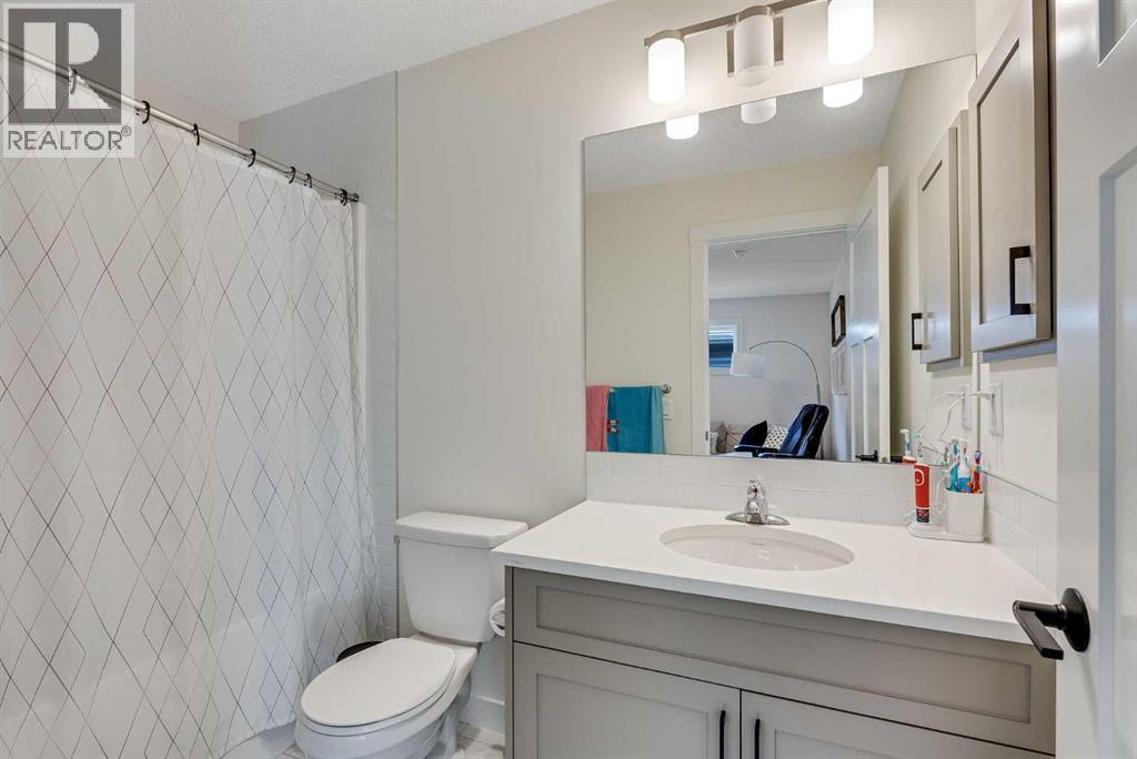 Single Family House for Sale in  Lucas Crescent NW Livingston Calgary 