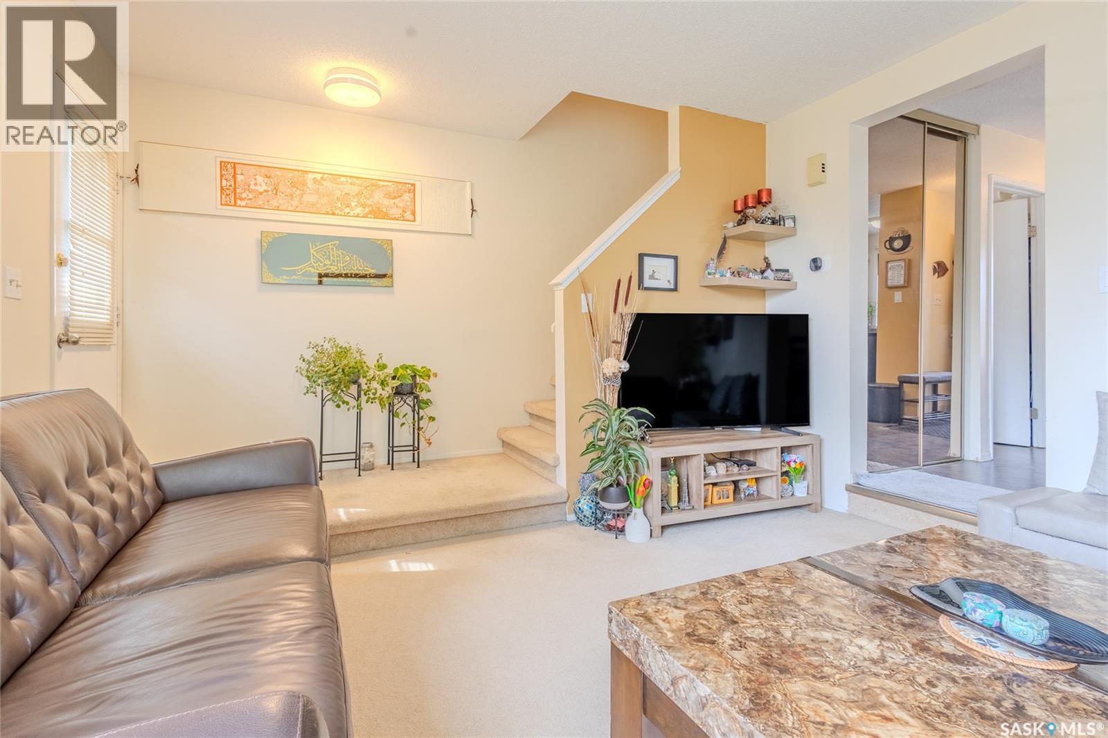 Single Family House for Sale in   McKercher DRIVE Saskatoon 