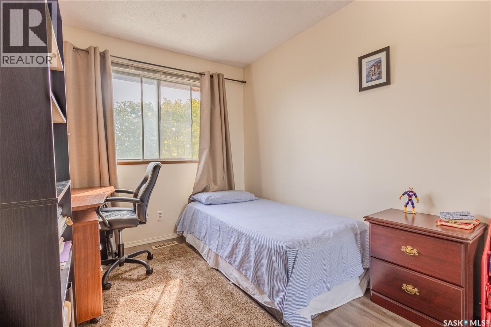 Single Family House for Sale in   McKercher DRIVE Saskatoon 