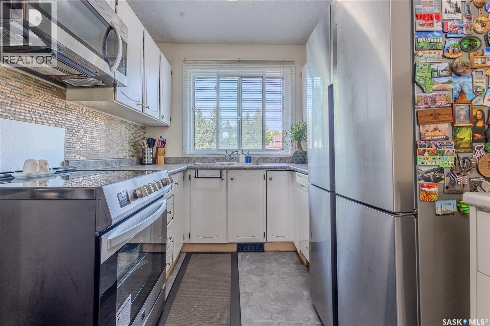 Single Family House for Sale in   McKercher DRIVE Saskatoon 