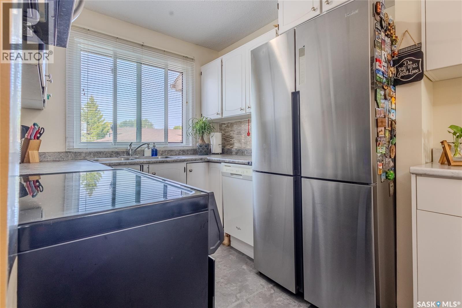 Single Family House for Sale in   McKercher DRIVE Saskatoon 