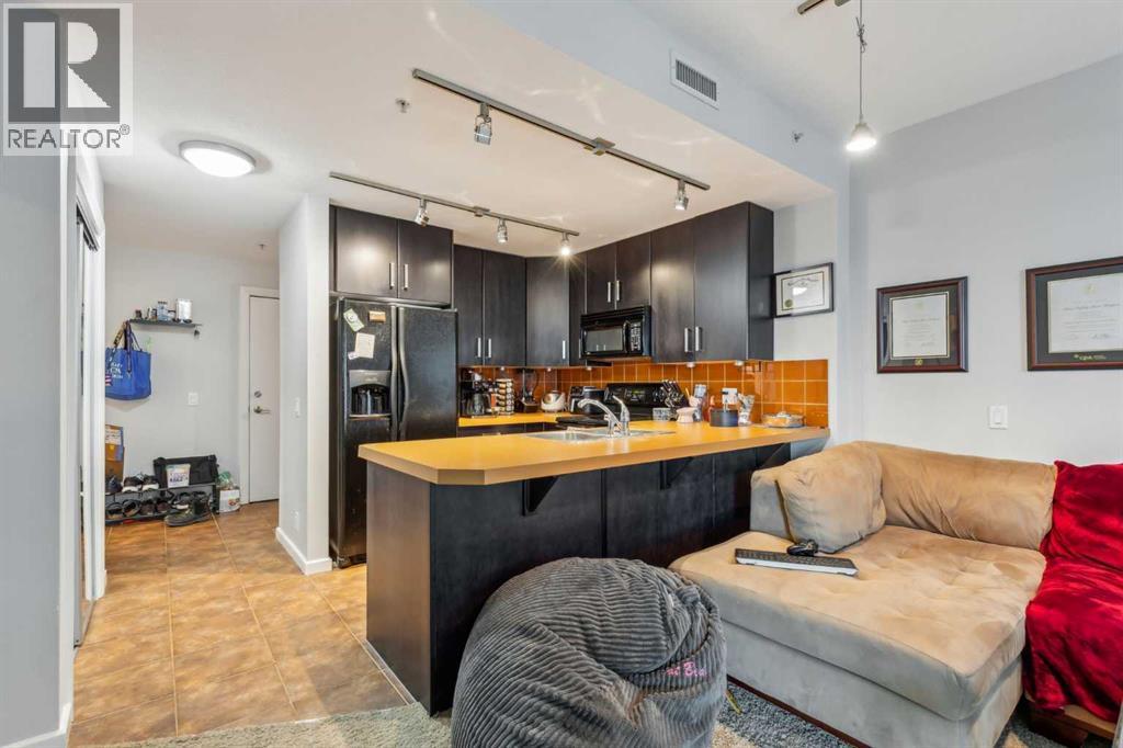Single Family House for Sale in    Street SE Beltline Calgary 