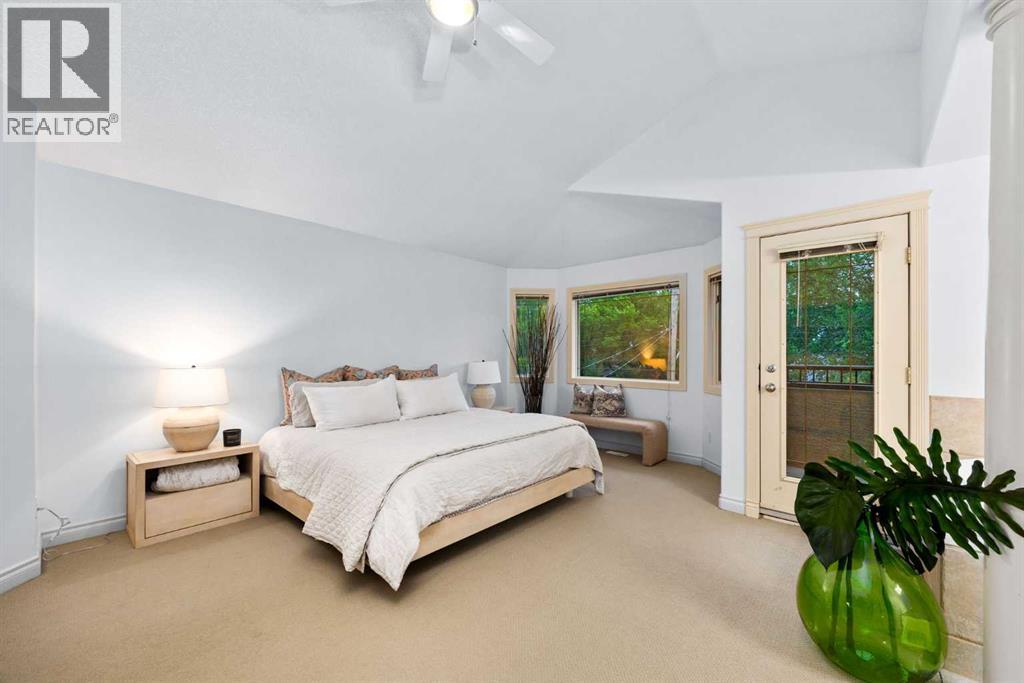 Single Family House for Sale in   Avenue NW West Hillhurst Calgary 