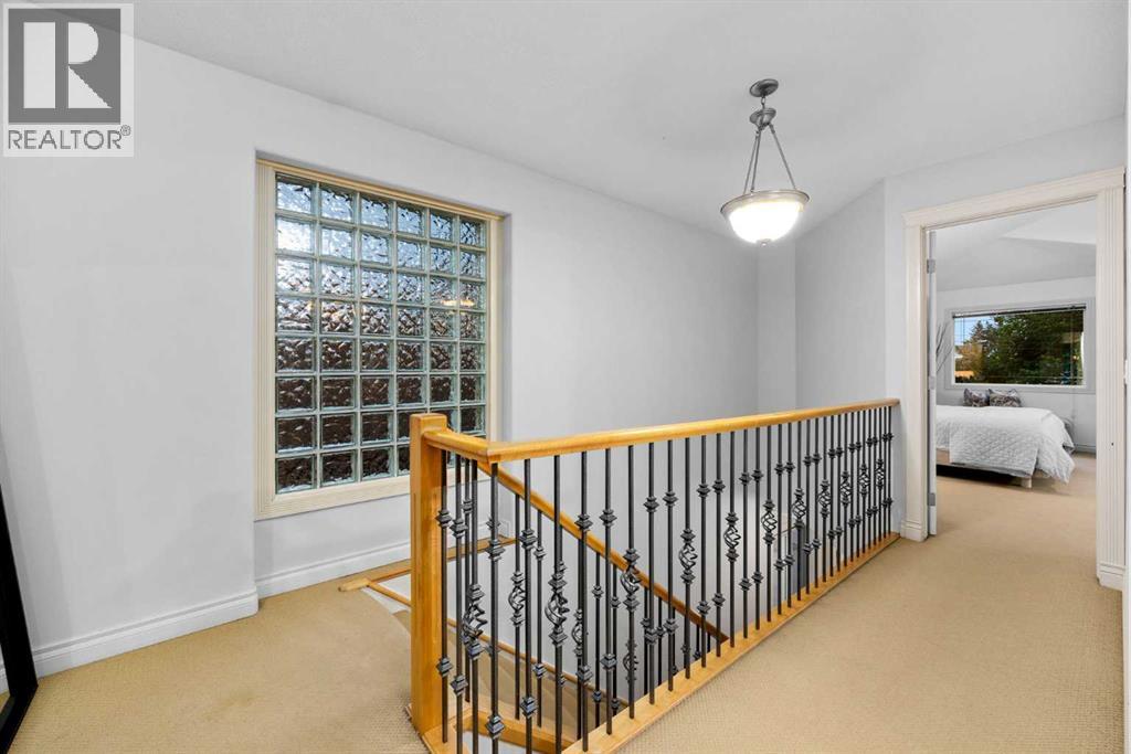 Single Family House for Sale in   Avenue NW West Hillhurst Calgary 