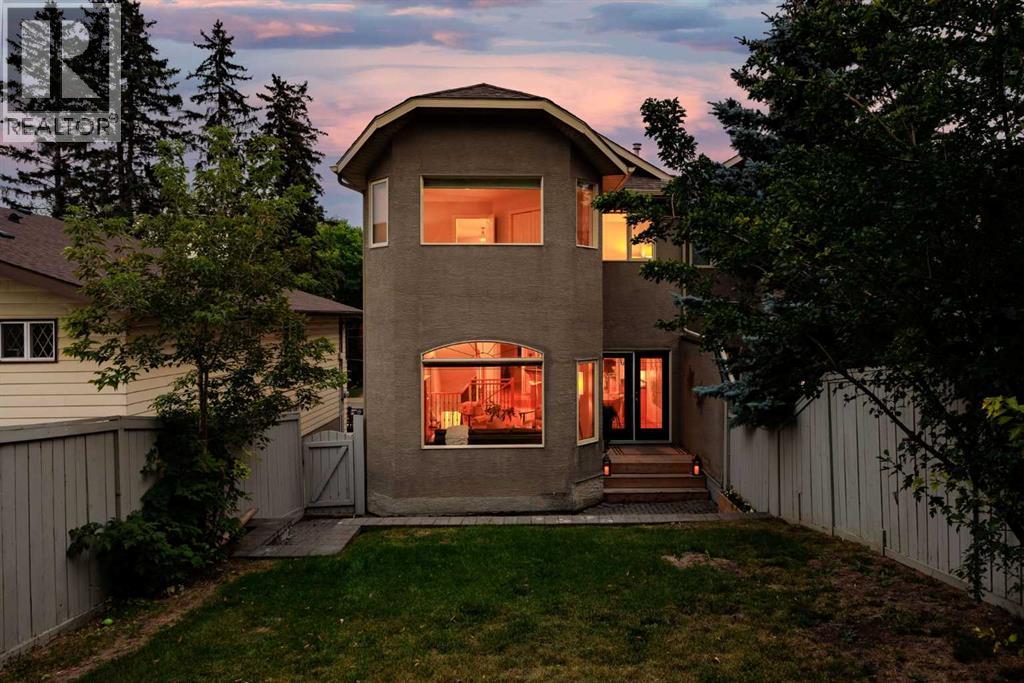Single Family House for Sale in   Avenue NW West Hillhurst Calgary 