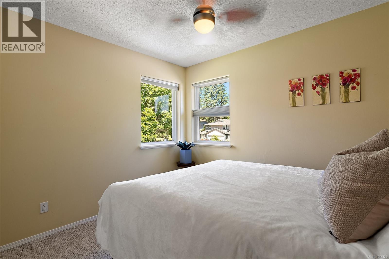 3224 Hillwood Rd, Duncan