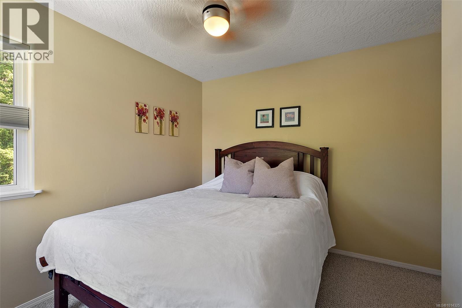 3224 Hillwood Rd, Duncan
