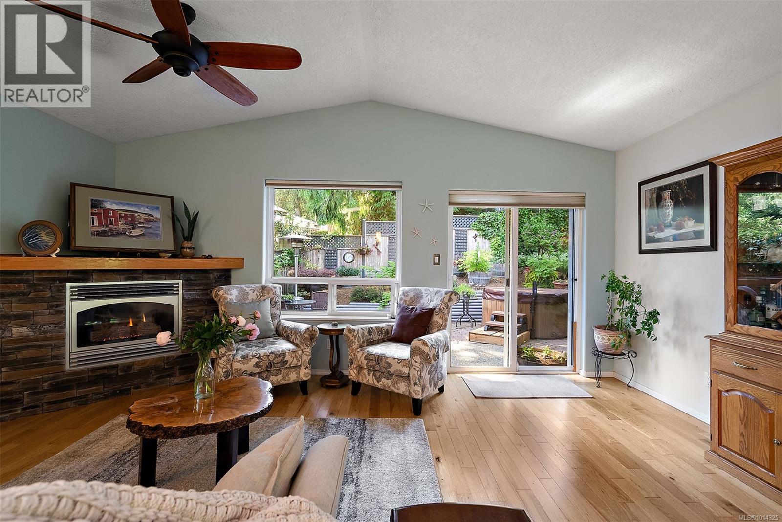 3224 Hillwood Rd, Duncan