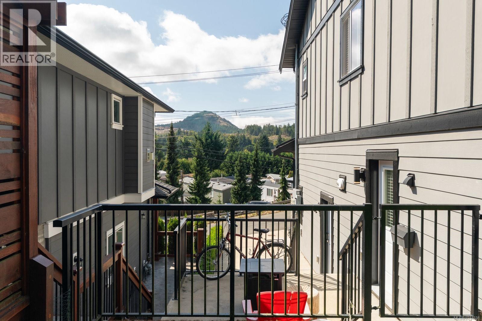  2838 Sooke Lake Road, Langford