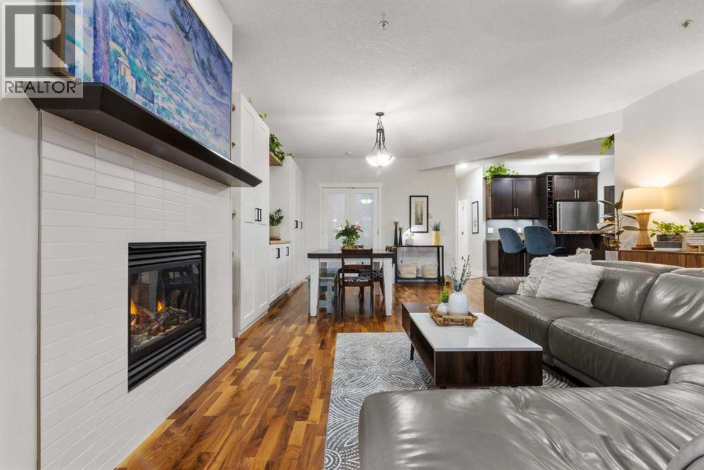 Single Family House for Sale in   Hemlock Crescent Spruce Cliff Calgary 