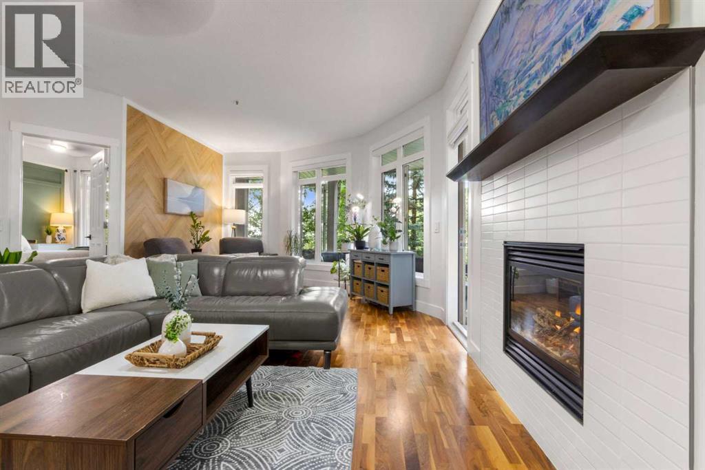 Single Family House for Sale in   Hemlock Crescent Spruce Cliff Calgary 