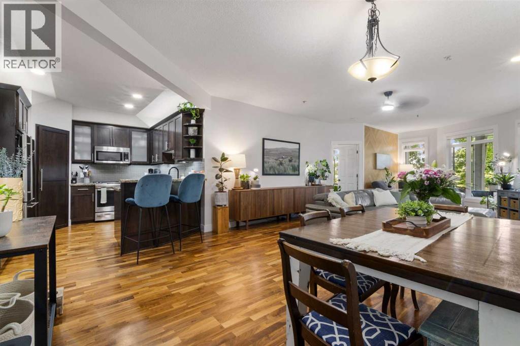 Single Family House for Sale in   Hemlock Crescent Spruce Cliff Calgary 