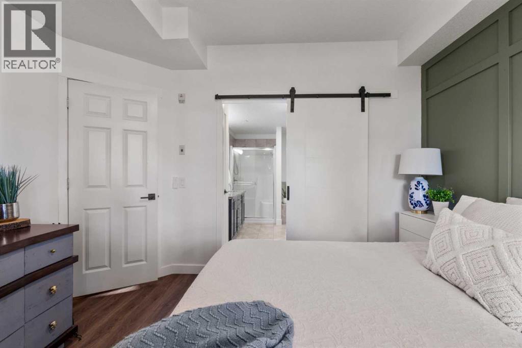 104, 8 Hemlock Crescent, Calgary, Alberta