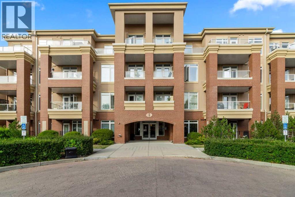 Single Family House for Sale in   Hemlock Crescent Spruce Cliff Calgary 