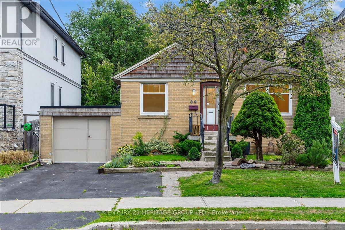 Listing photo of UPPER - 39 REINER ROAD