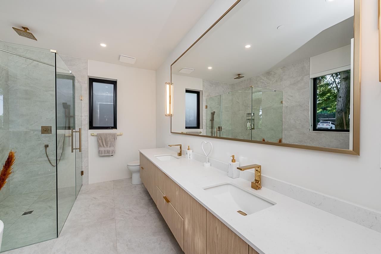 15911 CLIFF AVENUE, White Rock