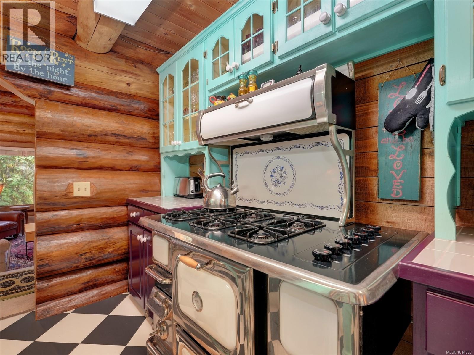 7363 Walton Rd, Honeymoon Bay