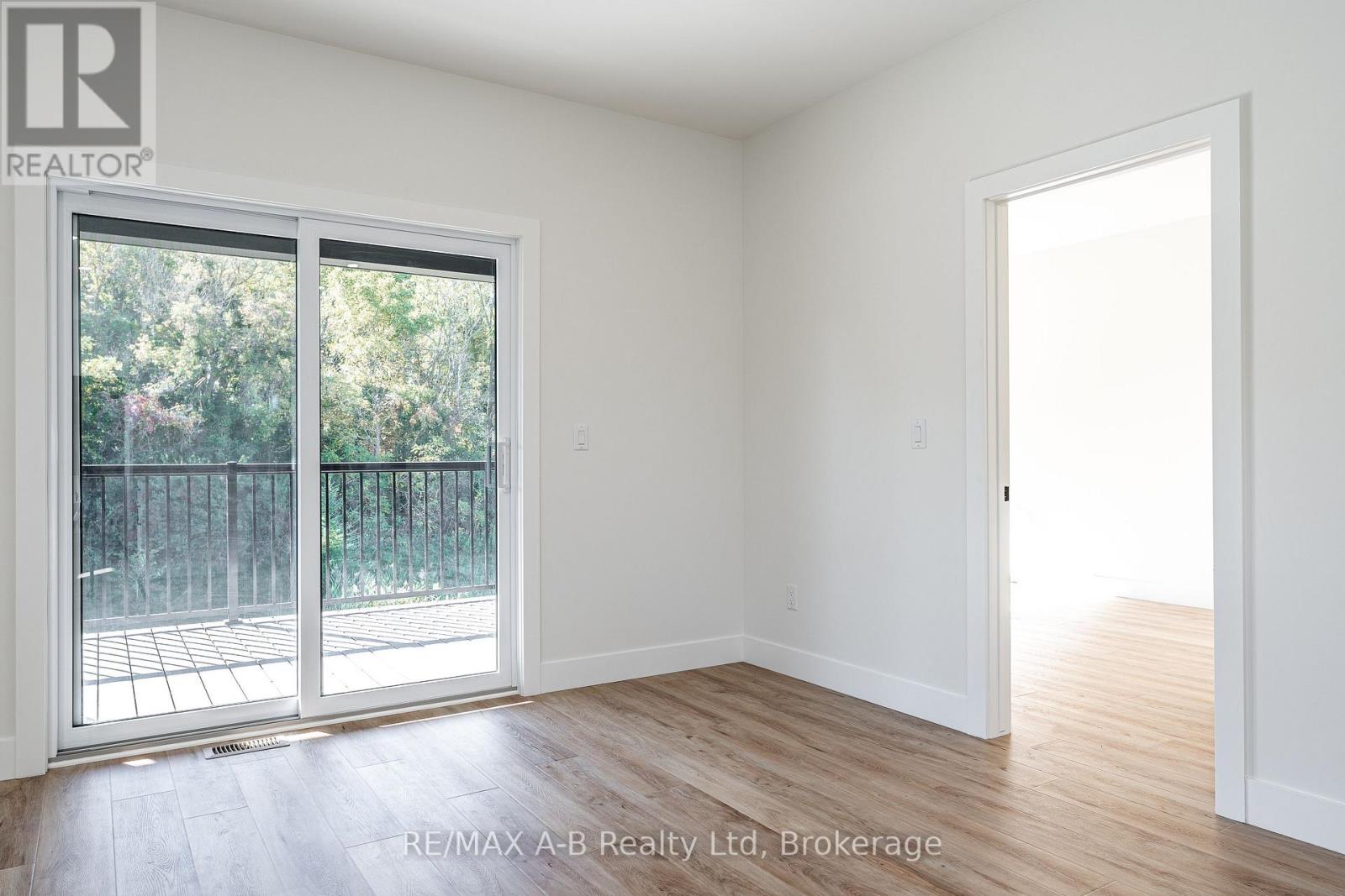 144 HOOPER STREET — photo 20