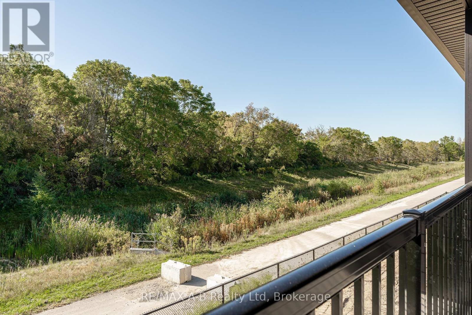 144 HOOPER STREET - 23