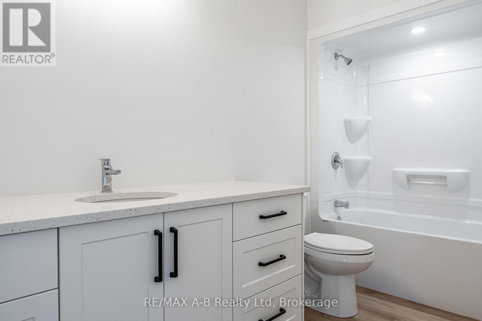 144 HOOPER STREET - 28