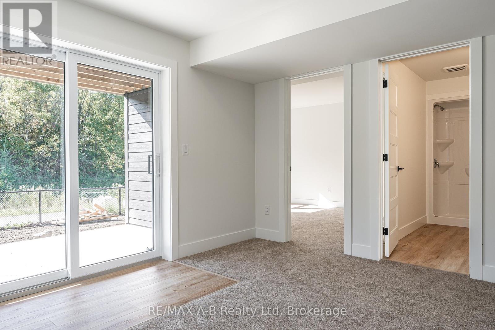 144 HOOPER STREET — photo 33