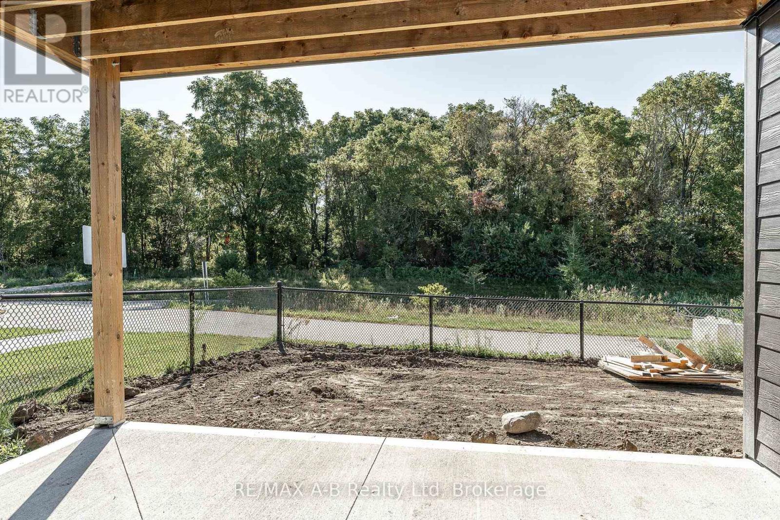 144 HOOPER STREET — photo 34