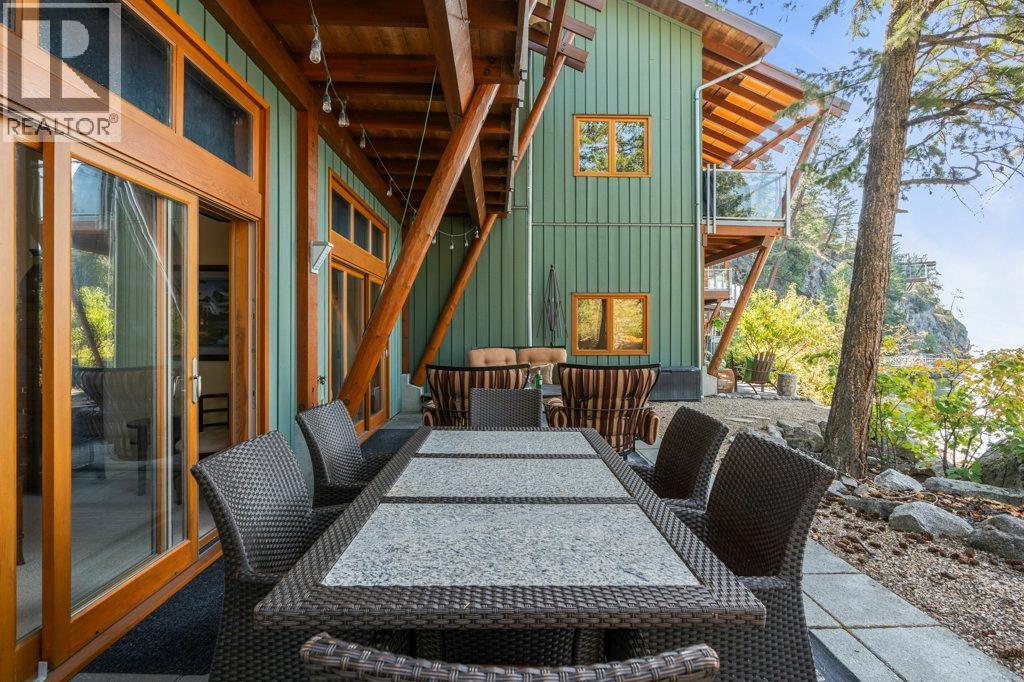27 9845 Eastside Road, Vernon